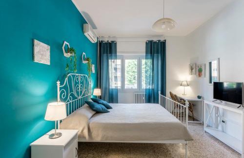 Cinecitta Apartamento | Casa Cristina bright and spacious Rome Apartment