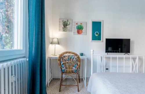 Cinecitta Apartamento | Casa Cristina bright and spacious Rome Apartment