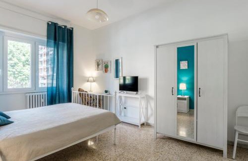 Cinecitta Apartamento | Casa Cristina bright and spacious Rome Apartment