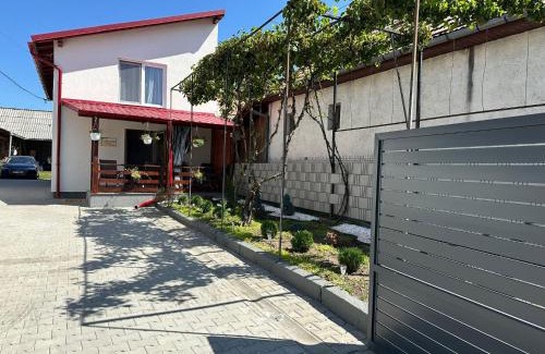 Vale Casa | Casa Cu Vie