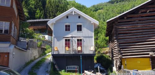 Tavanasa Casa | Casa Cuschina - mit Sauna in der schönen Surselva