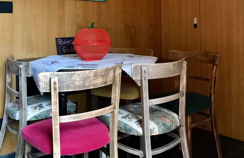 Alvarenga Casa | Casa da Azenha - River bank house in magical little village Paradinha