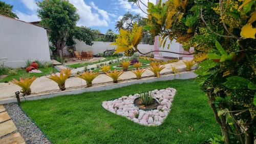 Conde Casa | Casa da Barbie na praia de Carapibus PB