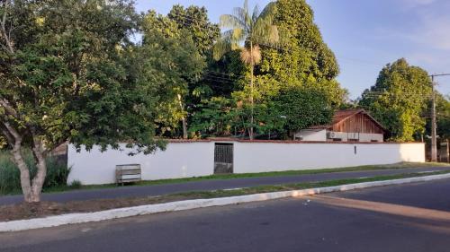 Novo Airao Villa | Casa da Cidade Battaglia
