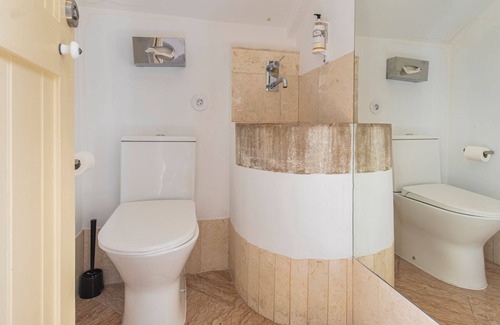 Santa Maria e Sao Miguel Casa | Casa da Estefânea | Quarto 1 Self Check-in Online