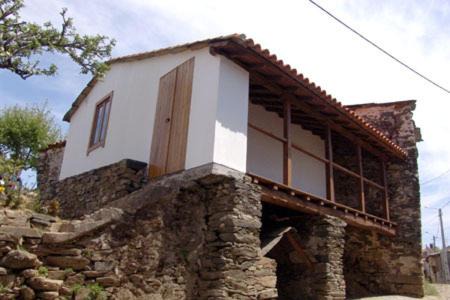 Casares Casa | Casa da Fonte de Travanca