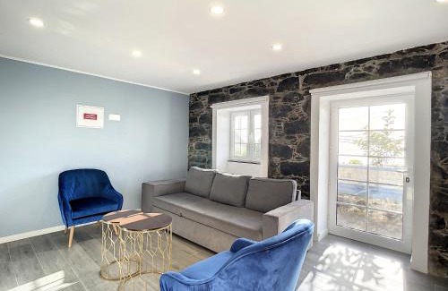 Santa Cruz Casa | Casa da Horta by Atlantic Holiday