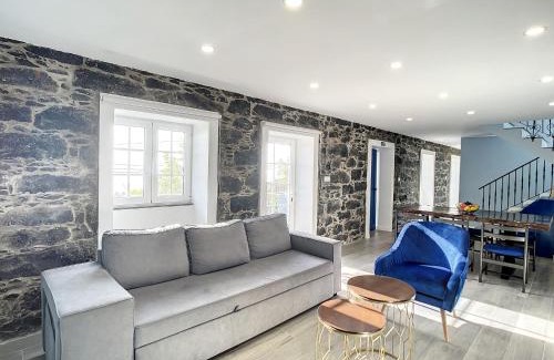 Santa Cruz Casa | Casa da Horta by Atlantic Holiday