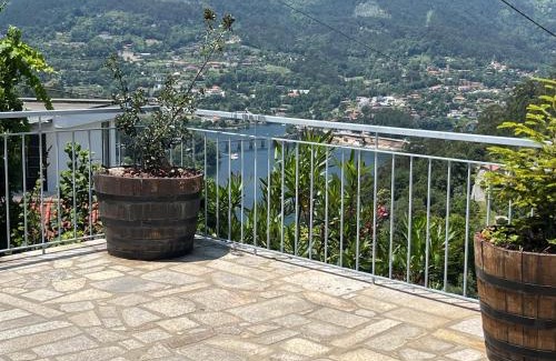 Cova Casa | Casa da Lage - Lareira - Vistas rio - Gerês