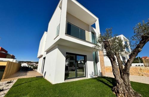 Foz do Arelho Villa | Casa da Lagoa - By SCH