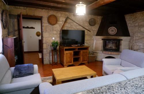 Fundao Casa | Casa da Ondrinha
