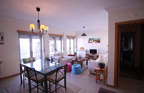 Sao Bernardino Apartamento | Casa da Palmeira Beach Apartment