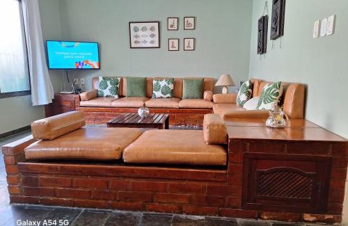 Prainha Casa | Casa da Prainha - 4 quartos a 3min da areia pra famílias