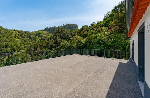 Faial Casa | Casa da Quebrada