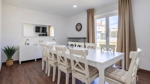 Santa Maria e Sao Miguel Casa | Casa da Roseira by LovelyStay