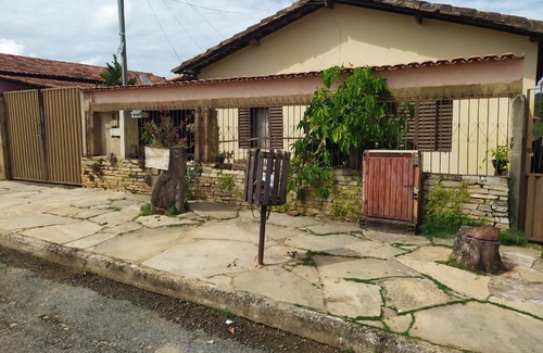 Pirenopolis Casa | CASA DA VÓ - Casa inteira 3 quartos p/ família