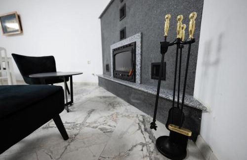 Eselnita Casa | Casa Dacia