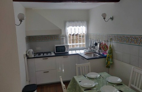 Carignano Apartamento | Casa Daniele (010025-LT-1249)
