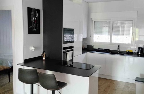 Les Deveses Apartamento | Casa Darius- 84 sqm-3 sz. 100 m to the beach Deveses, Newly renovated, Air-conditioned