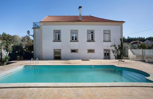 Castanheira de Pera Casa | Casa das Camélias Tortas