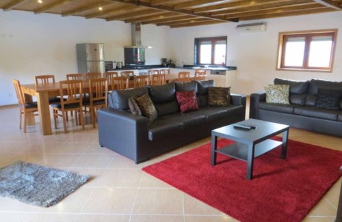 Codecoso Casa | Casa das Laranjeiras (Camélias de Basto)
