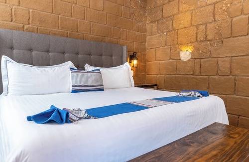 San Felipe Hotel | Casa de Adobe Gallery & Luxury Boutique