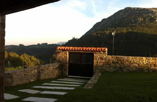 Linares Chalet De Esquí | Casa de Aldea Casa de Isidoro