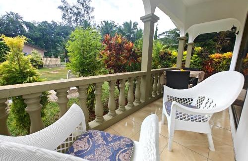 Mahe Island Apartamento | Casa De Bella