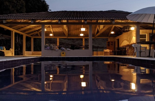 Carangola Cabaña | Casa de Campo Rosalinda