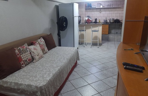Colina Verde Apartamento | Casa de hóspedes em ótimo bairro.
