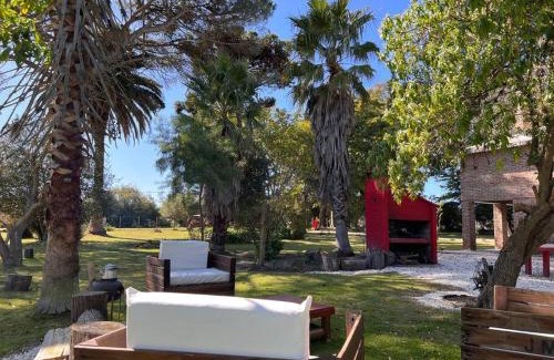Montevideo Department Casa | Casa de campo con costa al Río Santa Lucía