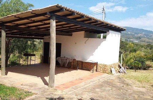 Villa de Leyva Cabaña | Casa de campo a 20 min de Villa de Leyva. Ideal para familias, mascotas, trabajo