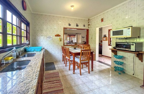 Mairinque Chalet De Esquí | Casa de campo c piscina e natureza em Mairinque/SP