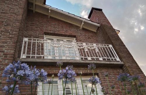 Tandil Chalet De Esquí | Casa de Campo El Duraznillo