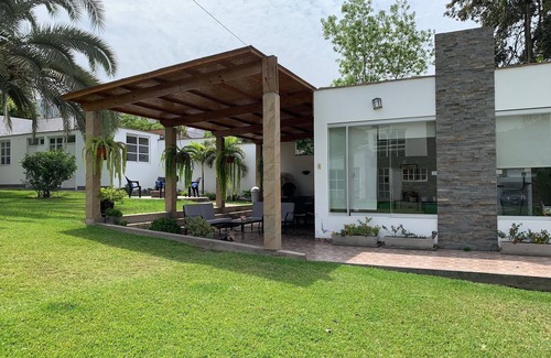 Pachacámac Casa | Casa de campo Pachacamac, piscina, parrilla totalmente equipada.