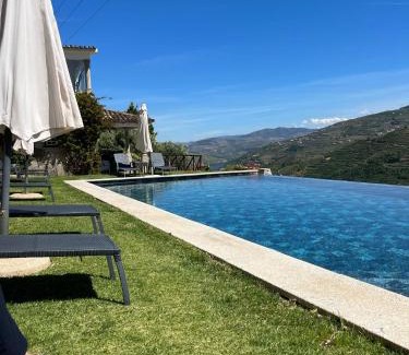 Mesao Frio Casa | Casa De Canilhas