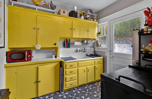 Old Seminole Heights Apartamento | Casa De Cashmere|1 BR Eclectic Hideaway