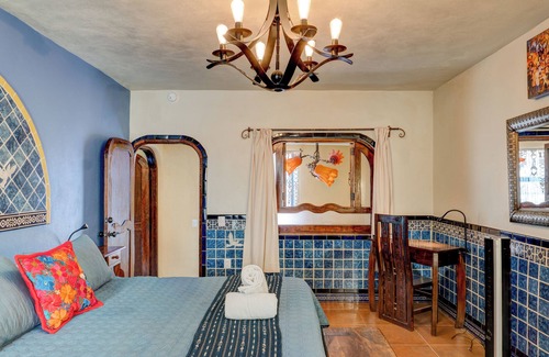 Guanajuato Hotel | Casa de Colores