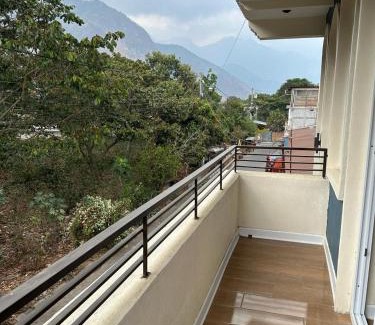 San Juan La Laguna Casa | CASA DE DESCANSO TZANJAAY