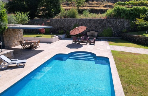 Arcos de Valdevez Casa | Casa de Férias com Piscina na Entrada do Parque Nacional Peneda-gerês