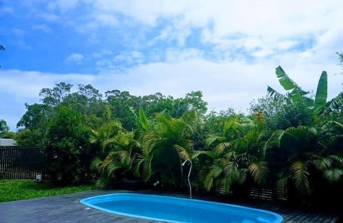 Praia do Rosa Casa | Casa de Férias com Piscina na Praia do Rosa/SC