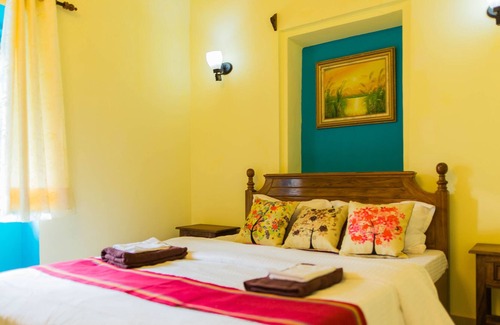 Parra Villa | Casa De Ganglas - Villa privada con piscina