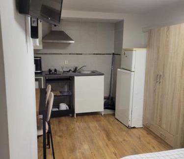Courcouronnes Casa | Casa de Hóspedes