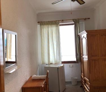 Centro de Ibiza Casa | Casa de Huespedes el Almendro