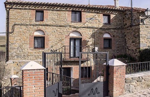 Bretun Casa | Casa De La Peña Alquiler Completo