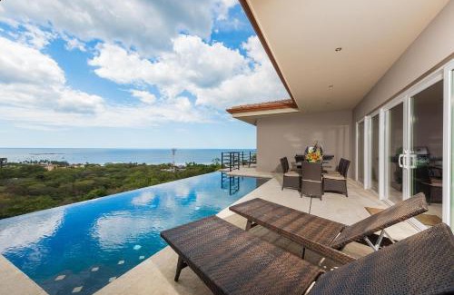 Tamarindo Casa | Casa De La Perla, Ocean View 4 Bedroom Home