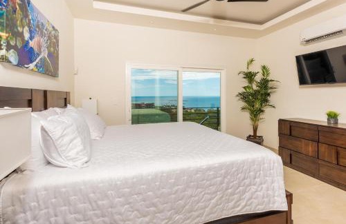 Tamarindo Casa | Casa De La Perla, Ocean View 4 Bedroom Home