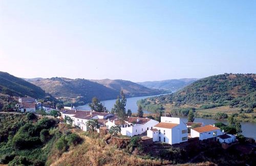 El Granado Casa | Casa de las Letrinas Alta, 2 Habt 5 más 1 Pers max chimenea con horno