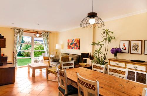 Gondomar Casa | CASA DE LOIS a un paso de Vigo, Baiona, Playa América y Portugal
