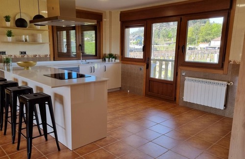 Meis Casa | casa de lujo con pisicina y jardin en el rural